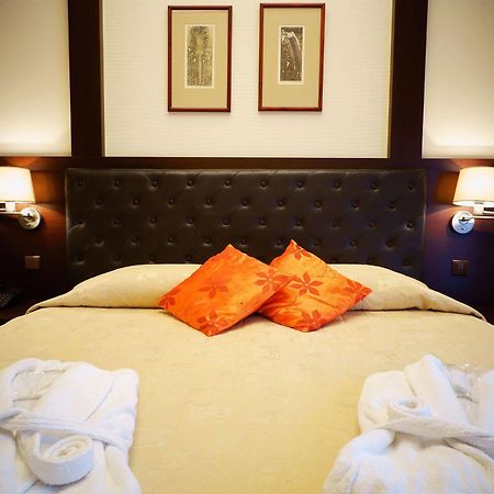 Amberton Cozy Hotel Kaunas Extérieur photo