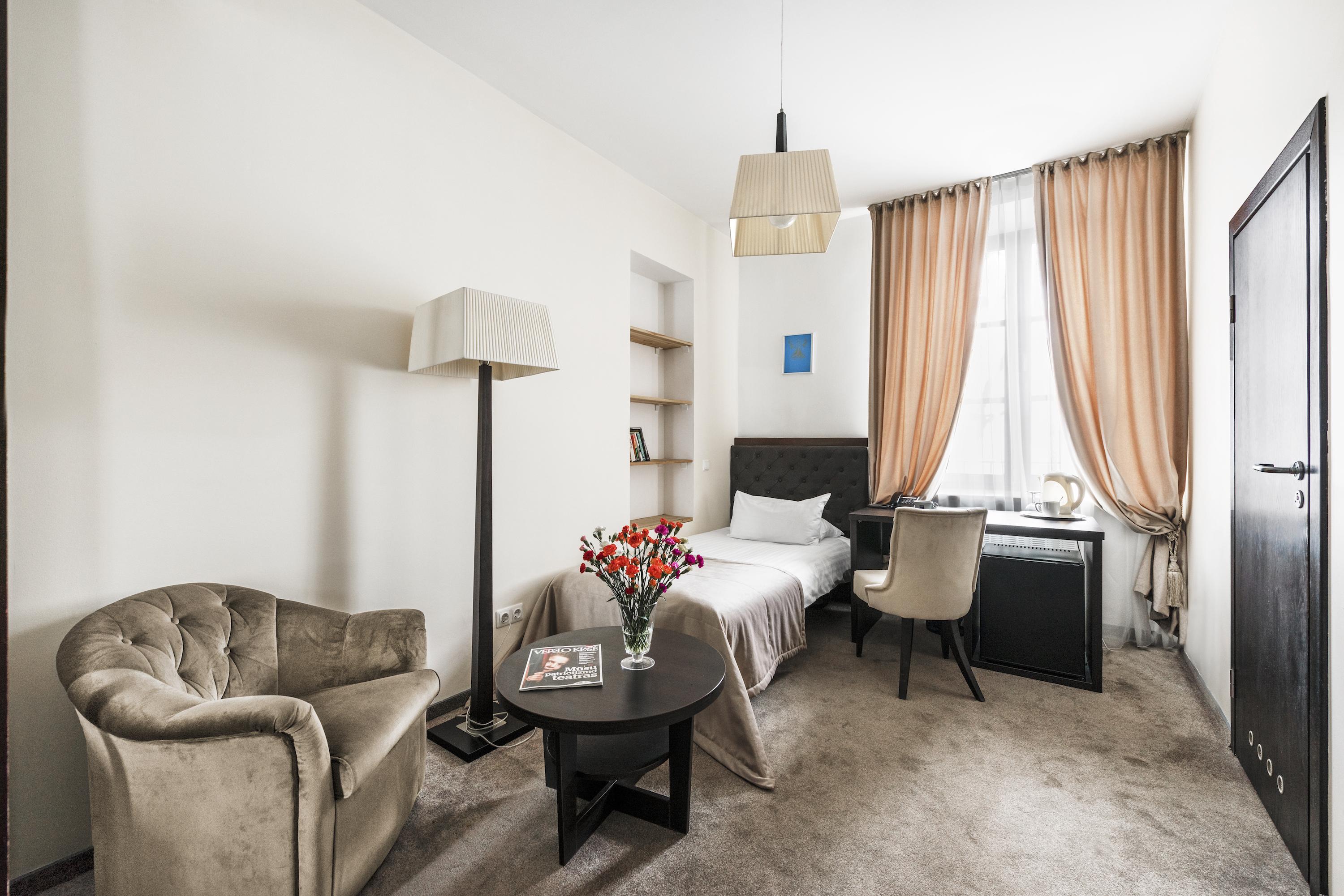 Amberton Cozy Hotel Kaunas Extérieur photo
