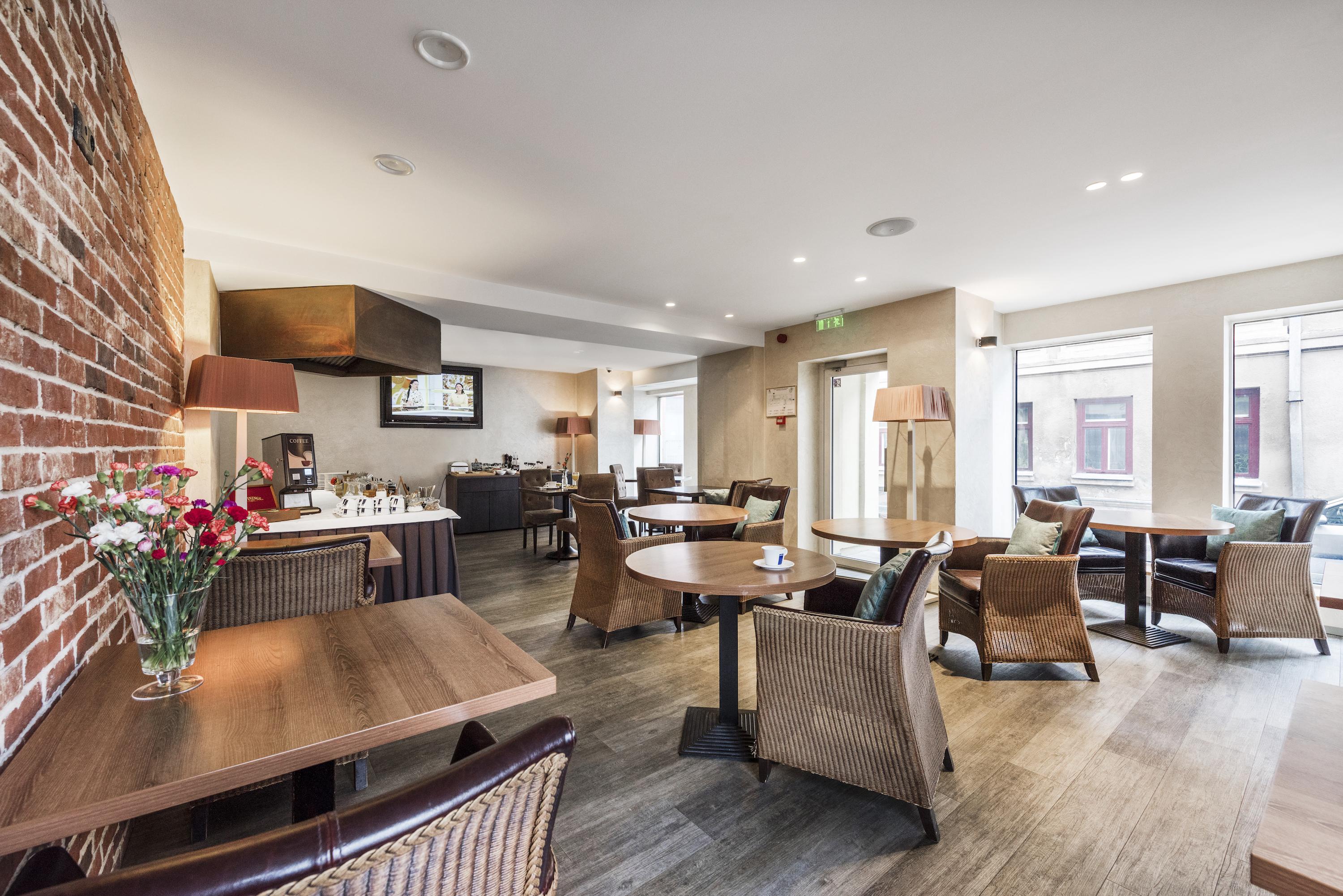 Amberton Cozy Hotel Kaunas Extérieur photo