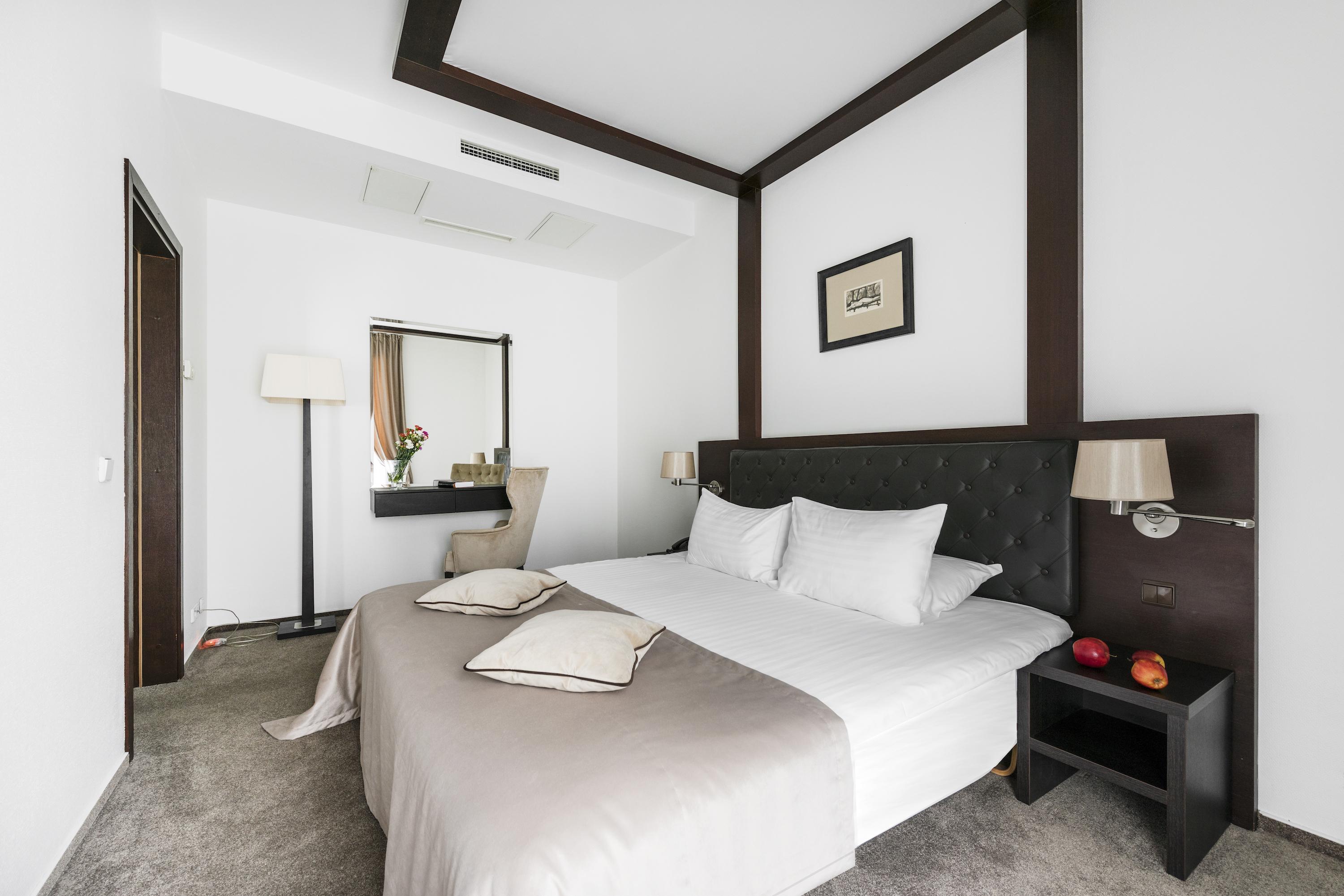 Amberton Cozy Hotel Kaunas Extérieur photo