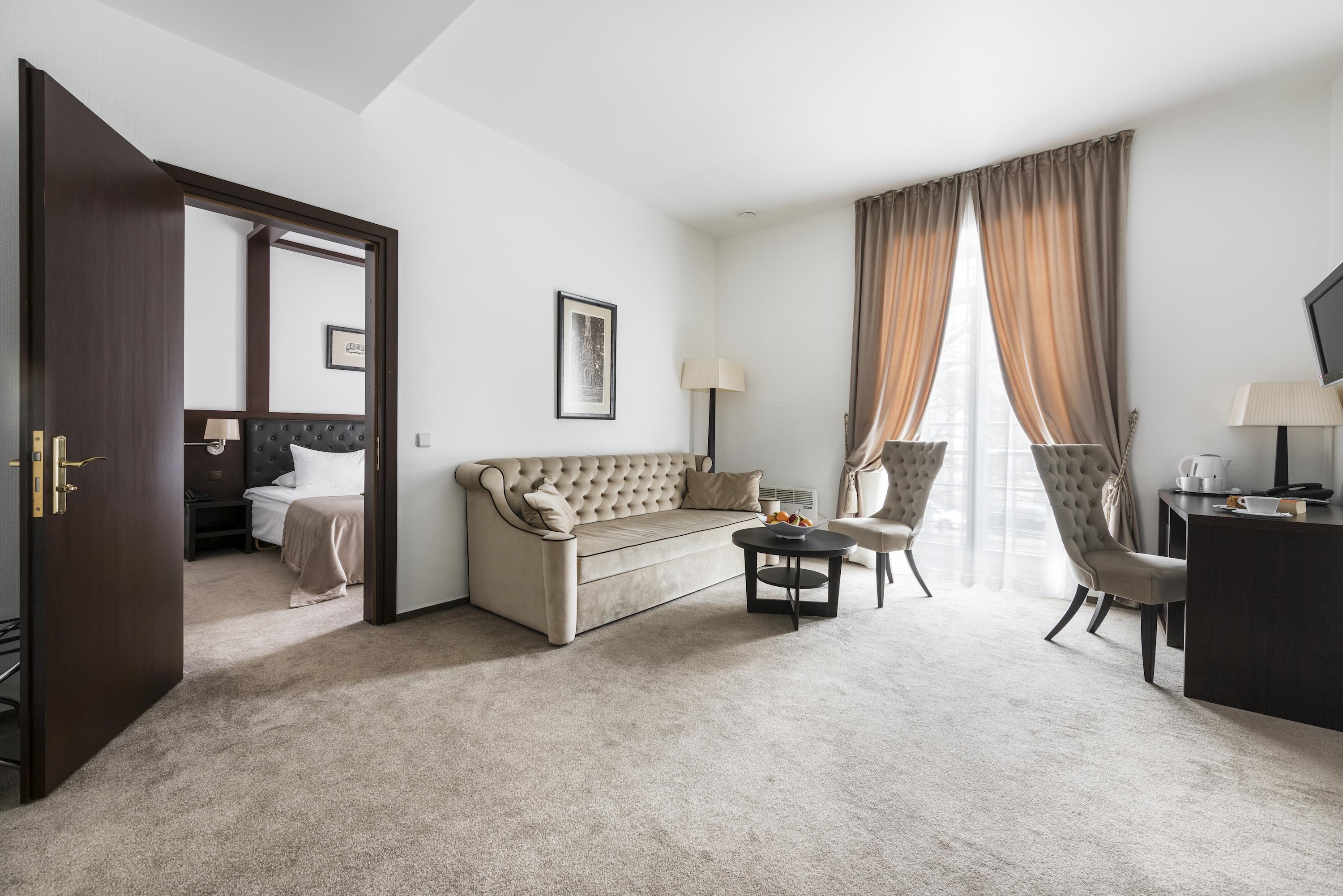 Amberton Cozy Hotel Kaunas Extérieur photo