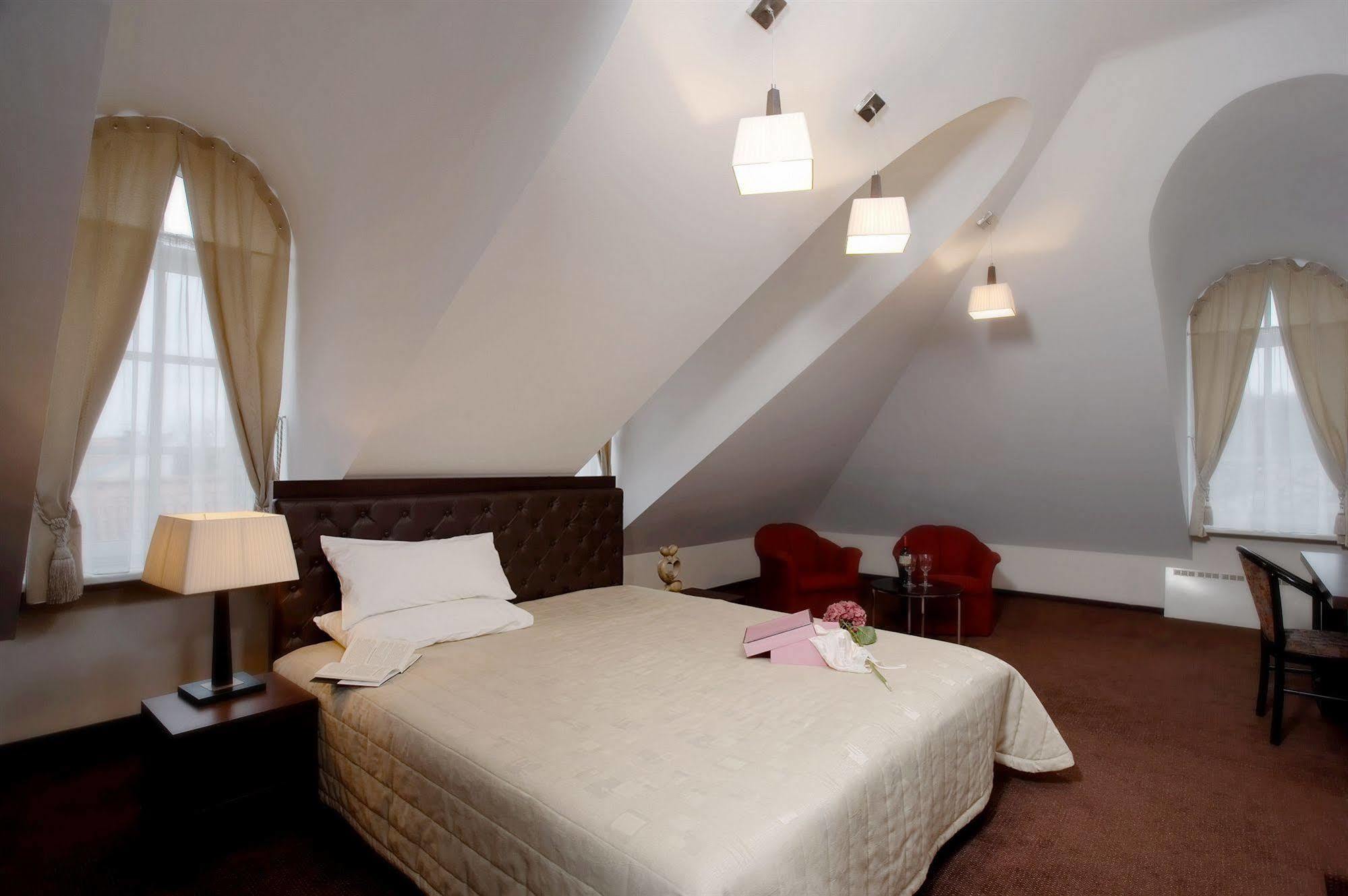 Amberton Cozy Hotel Kaunas Chambre photo