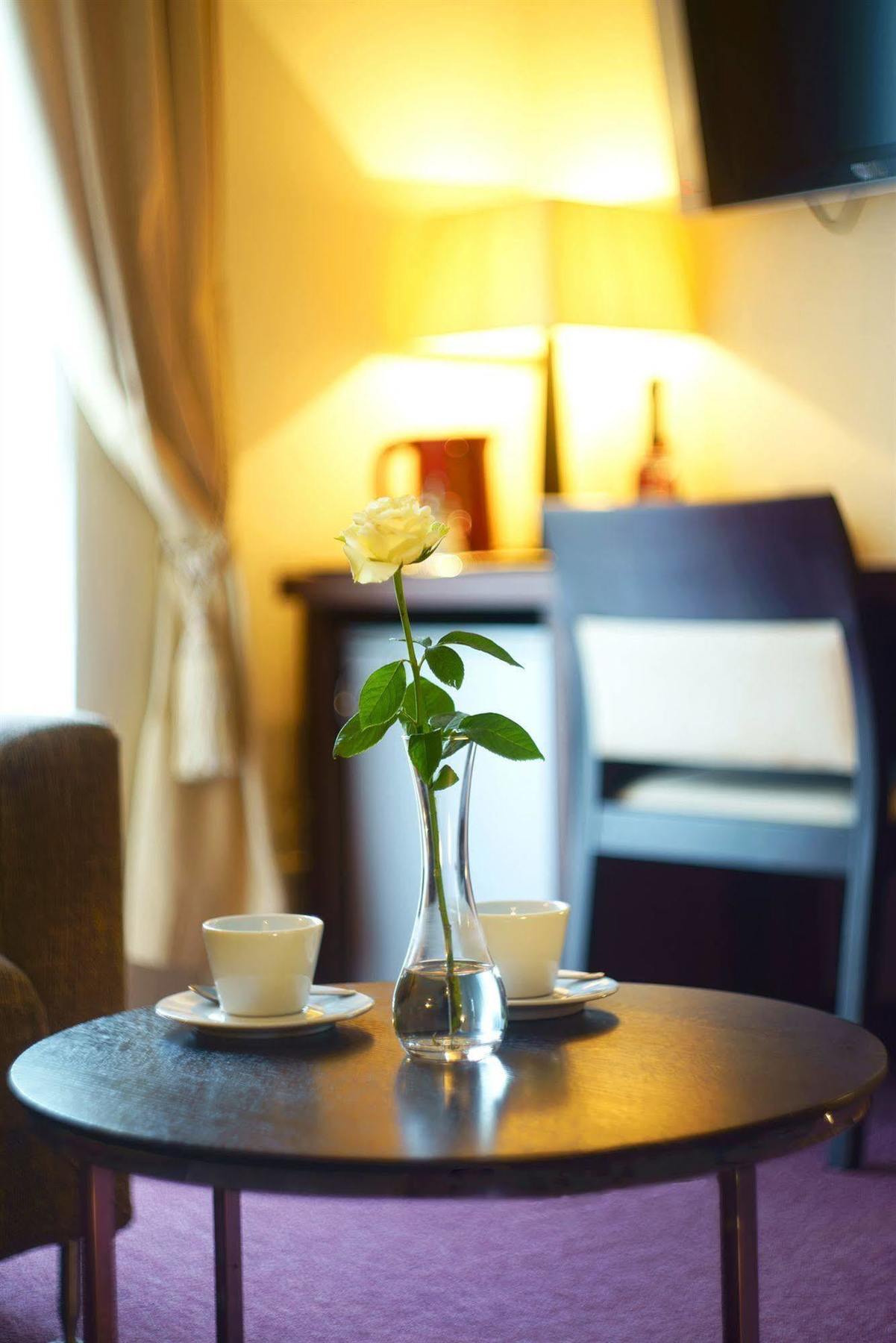 Amberton Cozy Hotel Kaunas Extérieur photo